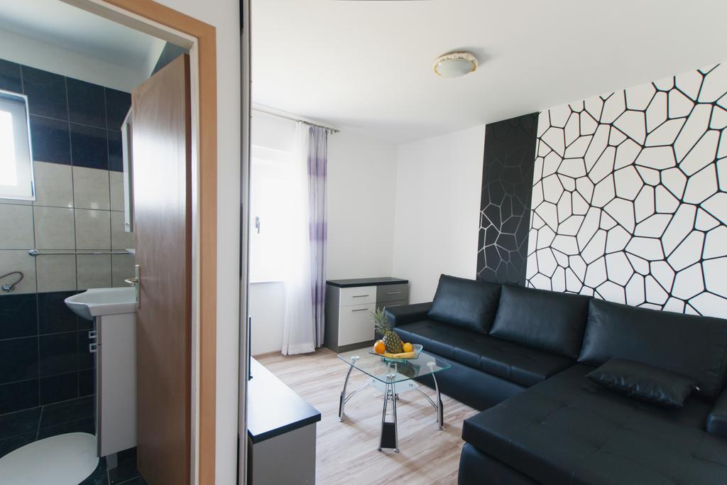 Apartments Toka Petrcane Phòng bức ảnh