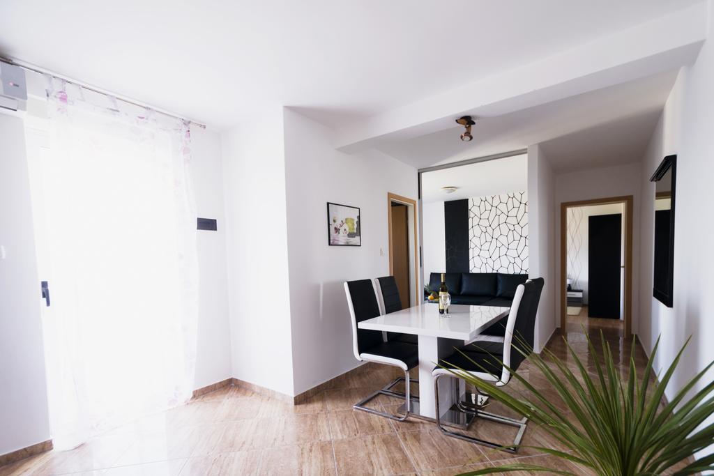 Apartments Toka Petrcane Phòng bức ảnh