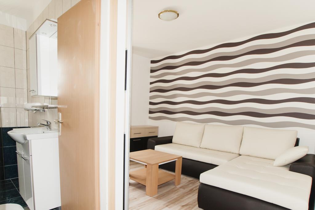 Apartments Toka Petrcane Phòng bức ảnh