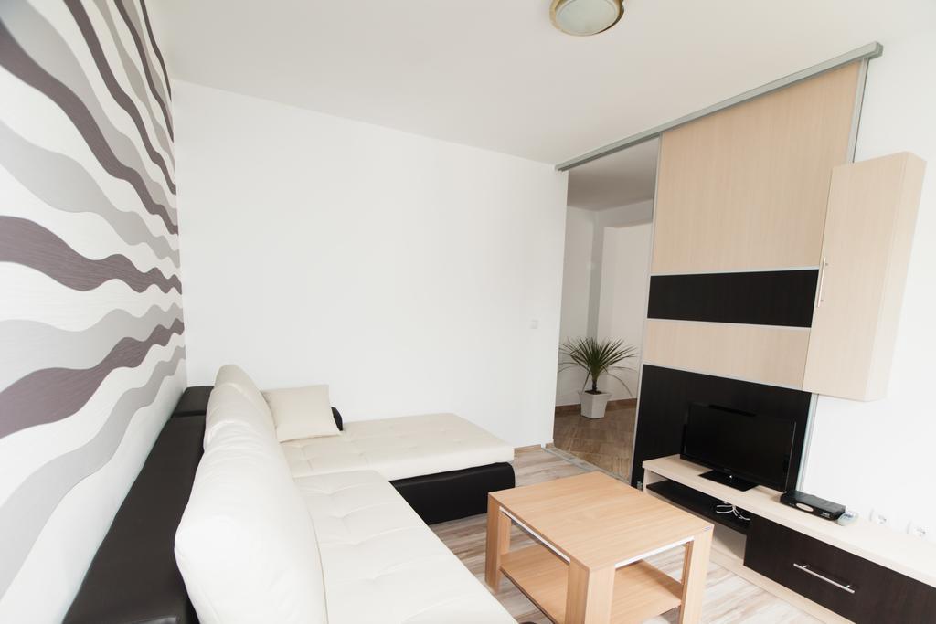 Apartments Toka Petrcane Phòng bức ảnh