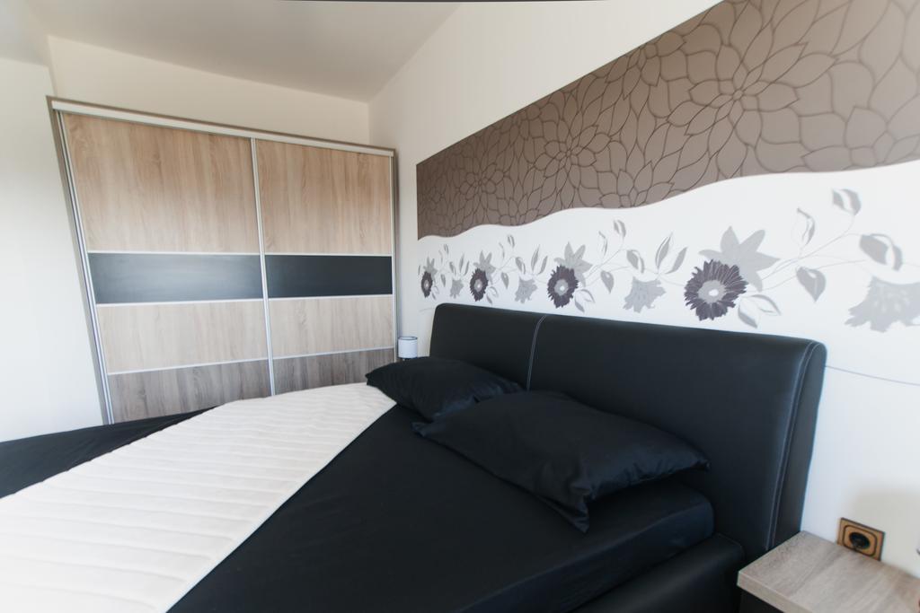 Apartments Toka Petrcane Phòng bức ảnh